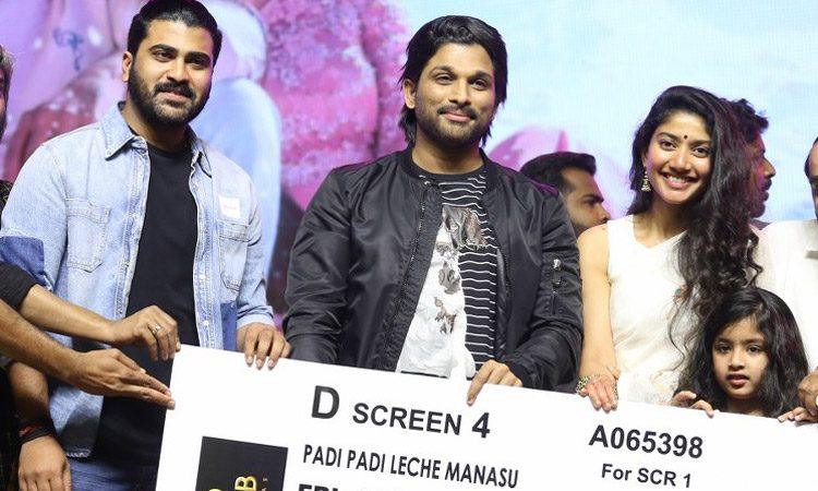 Padi-Padi-Leche-Manasu-Pre-Release-Event-Stills-Photos---Allu-Arjun,-Sharwanand,-Sai-Pallavi