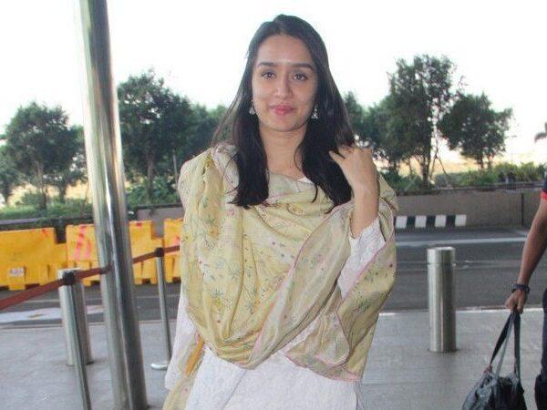 'Saaho' Heroine Shraddha Kapoor Expecting Holiday from Prabhas 