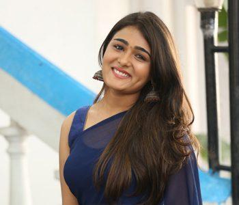 Shalini Pandey enjoying with handfull offers