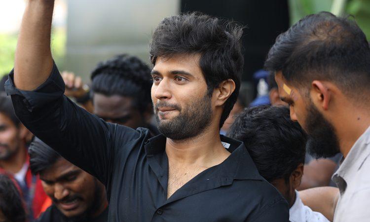 Surprising Connection For Vijay Deverakonda's Blockbuster Directors