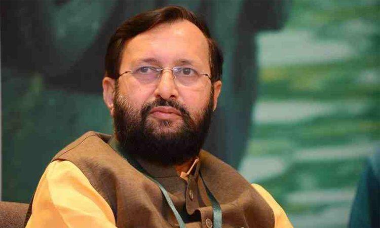 prakash-javadekar-visited-chandrababu-naidu-studied-school
