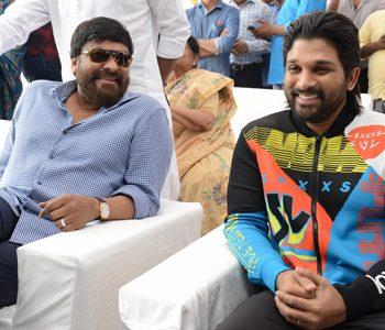 Allu Arjun movie clash with Chiranjeevi syeraa