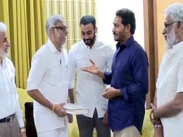 Daggubati-Venkateswara-Rao-addresses-media-after-meeting-Jagan