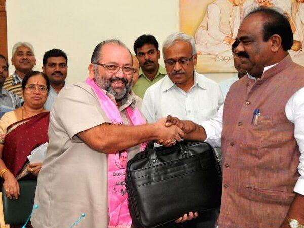 Elvis Stephenson re-nominated to Telangana Assembly to represent anglo indians