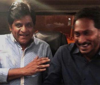 Janasena fans fires on comedian ali