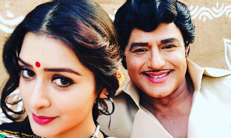 NTR-Biopic-Working-Stills---Payal-Rajput-Shriya-Saran