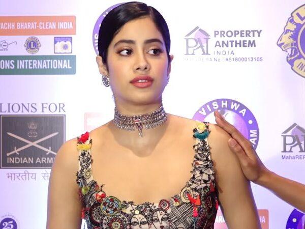 Disgusted Janhvi Kapoor, Walks Away