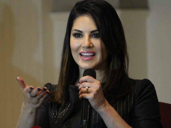 Sunny-Leone