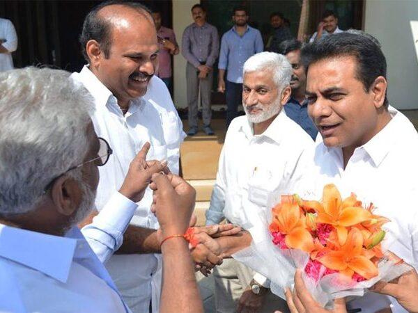 Vijayasai Reddy says kcr will campaign for YS jagan