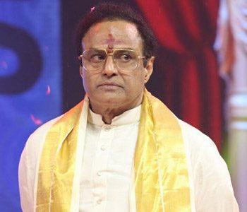 balakrishna-no-reponse-on-naga-babu--comments