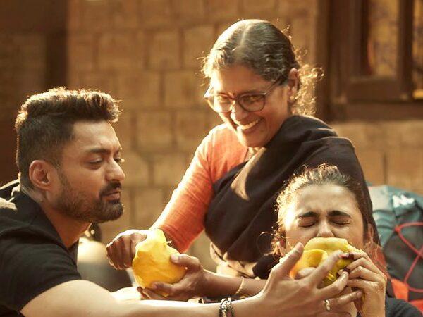 Director-Had-to-Control-Shalini-Pandey---Kalyan-Ram