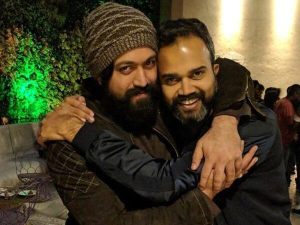 KGF-2-Director-Is-Building-Strong-Hype