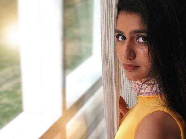 Wink-Girl-Priya-Prakash-Varrier-Being-Over-Smart-with-Media