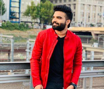 Anchor-Pradeep-as-a-Hero.-Didn't-He-Learn--Yet