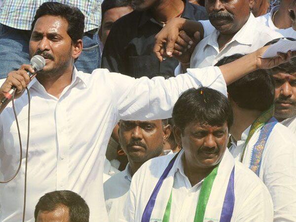 Credibility-of-Times-Now-Survey-Questionable