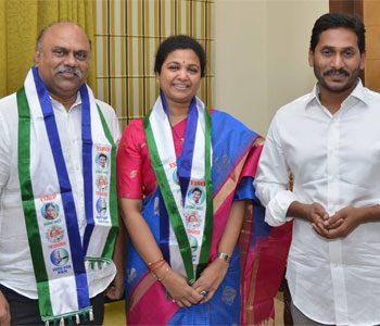 Jagan Dumps New Joinees, Many Stranded Without Seats