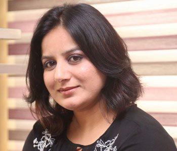 Pooja-Gandhi-Latest-Kannada