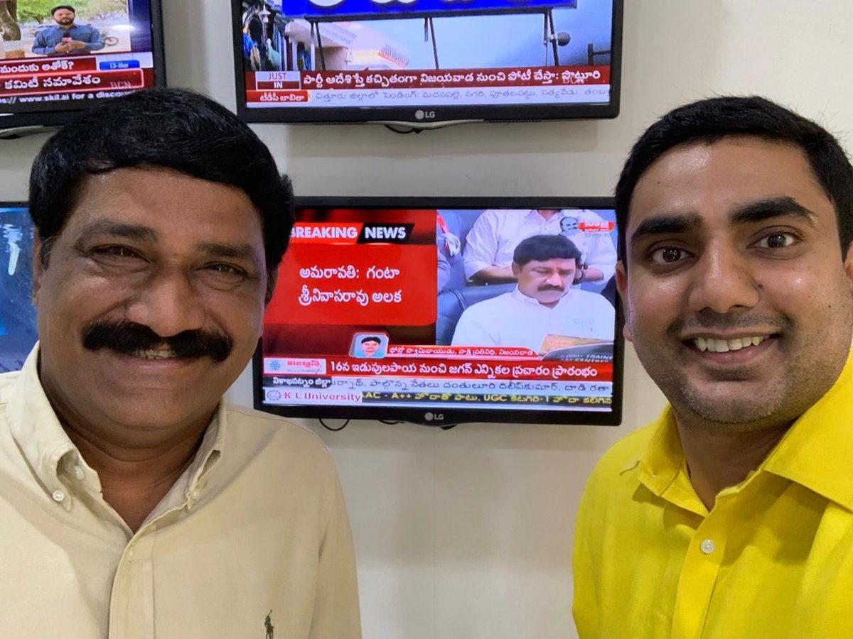 Selfie with Sakshi: Nara Lokesh Delivers The Last Punch 