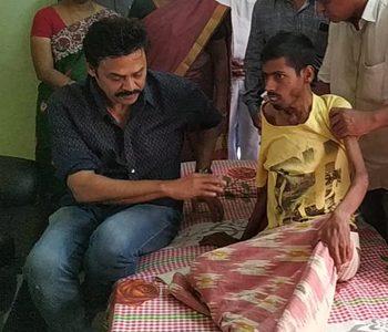 Venkatesh-Meets-Cancer-Laid--Fan