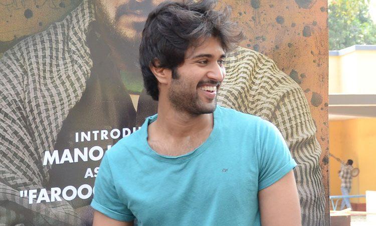 Viajy Deverakonda in Two Minds? 