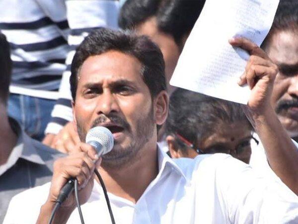 YS jagan agrees on KCR support to YSRCP