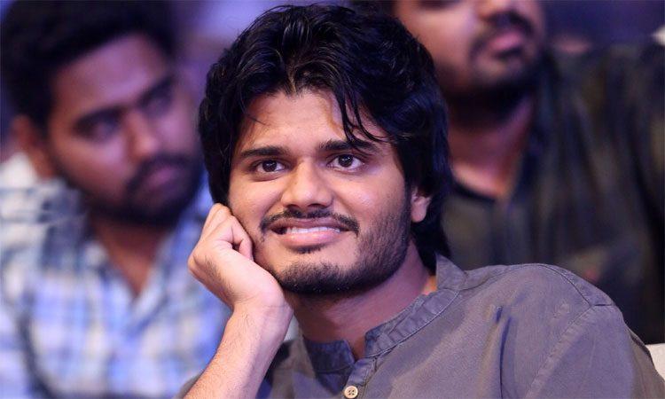 Vijay Deverakonda Brother Anand's First Material Targeting Social Miedia 