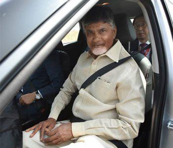 Chandrababu Naidu Heads to Karnataka with Mission Bring down Narendra Modi