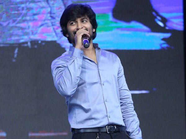 Confirmed,-It's-a-Blockbuster-Guys---Nani-About-Jersey