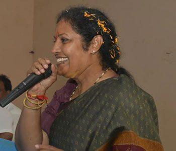 Daggubati Purandeswari comments on Chandrababu naidu evms controversy