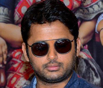 Hero-25-Lakhs-of-Last-Minute-Help-to-Pawan-Kalyan