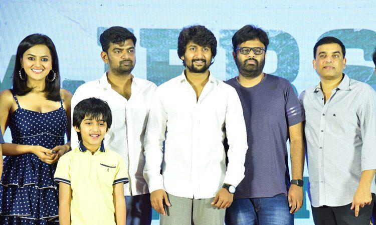 Jersey-Appreciation-Meet-Stills-Photos---Nani,-Shraddha-Srinath