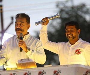 Kamal-Haasan-Campaigning-Photos