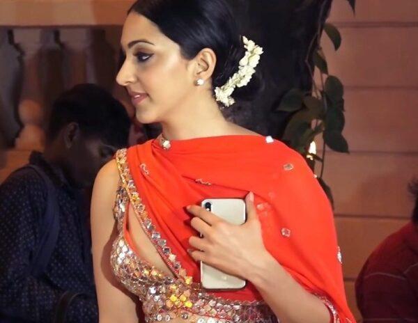 Kiara Advani Striking Dance at Lavish House Party