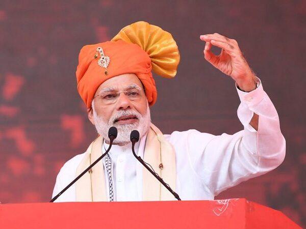 Narendra-Modi-Makes-A-Comment-Which-Does-Not-Suit-the-Dignity-of--PMP