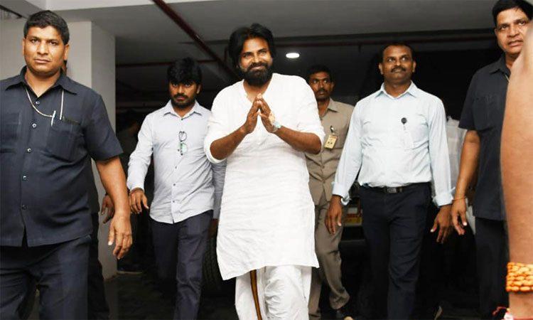 TDP fans trolls pawan kalyan stamina