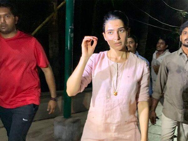 Samantha Akkineni reached Tirumala by walk