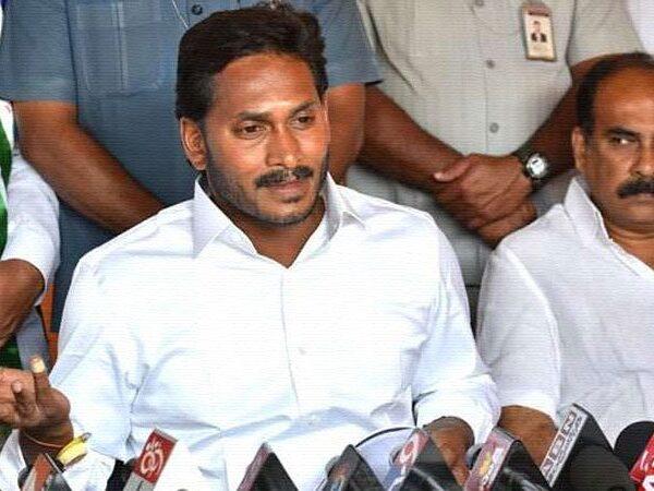 YS Jagan questions chandrababu naidu on EVM scam