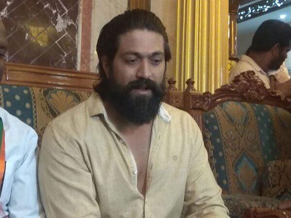 KGF Yash Dares to Give Back to the CM