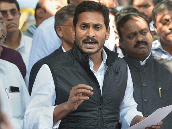forget-babai-viveka-forget-21-kids-who-committed-suicide-ys-jagan-resorts-to-petty-politics