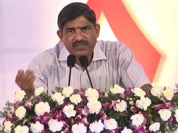 l-v-subrahmanyam-ias-ys-jagan