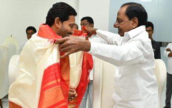 Can Jagan and KCR Continue Their Bonhomie?