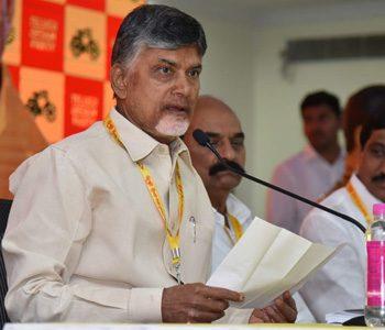 Chandrababu-Naidu-Coming-in-the-Path-of-KCR's-Federal--Front