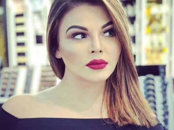 Controversial-Queen-Rakhi-Sawant-Back-with-Nasty-Comments