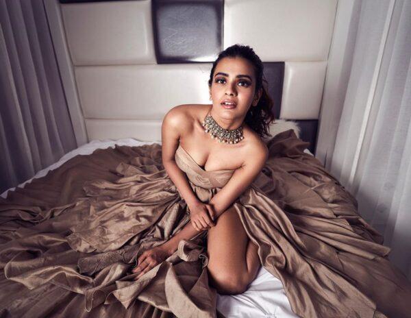 Hebah Patel Instagram