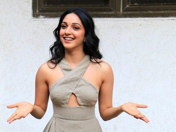 Kiara-Advani's-Granny-Watched-Masturbation-Like--Deadpan