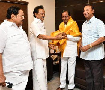 MK Stalin - KCR Meet Fails