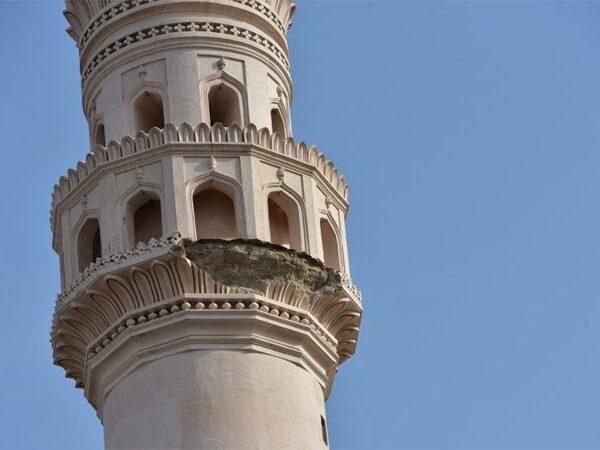 Portion of historic Charminar minaret fall down