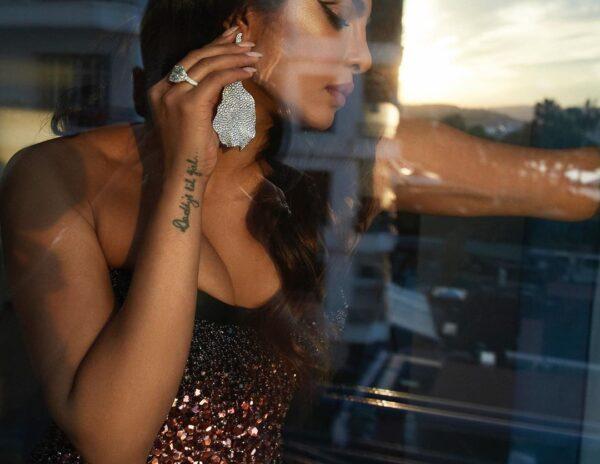 Priyanka Chopra Insanely Gorgeous