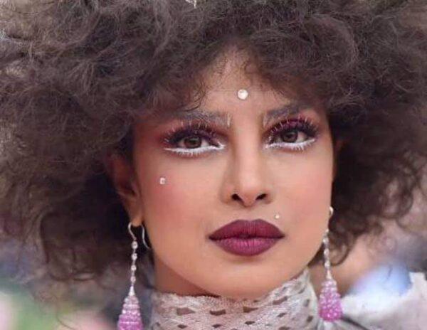 Priyanka Chopra's Hair Is Toothbrush After Using Two Months