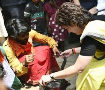 Priyanka-Gandhi-Charms-Her-Way-into-the--Commoners